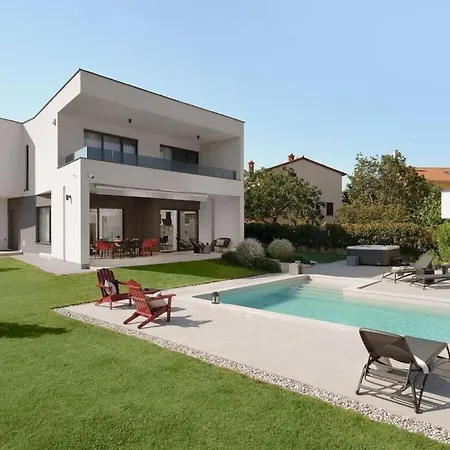 Zen Comfortable Villa *